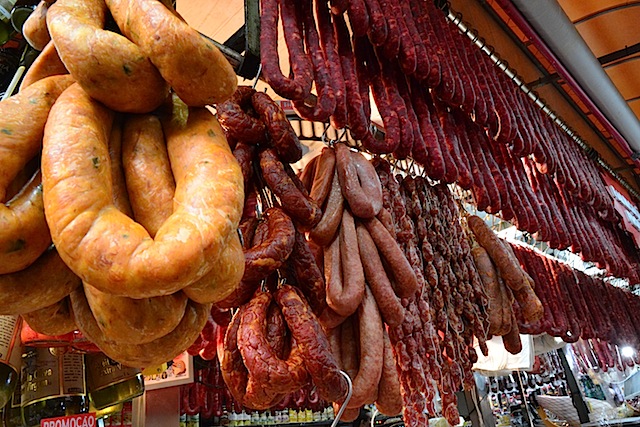 A variety of sausages in the mercado