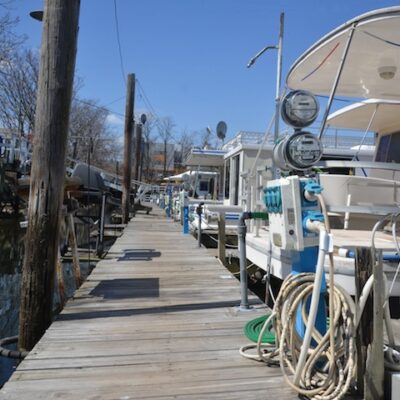 Everybody Needs to Stay in a Houseboat in New York City