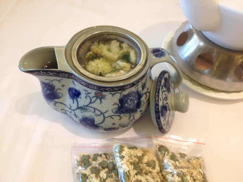 chrysanthemum tea