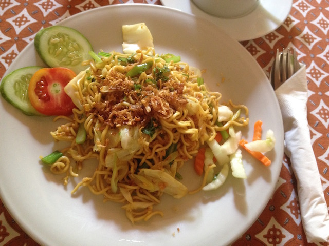 Mee goreng (fried noodles)